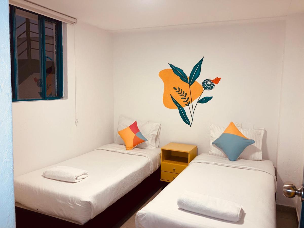 Hostal Casa Lantana La Candelaria بوغوتا المظهر الخارجي الصورة